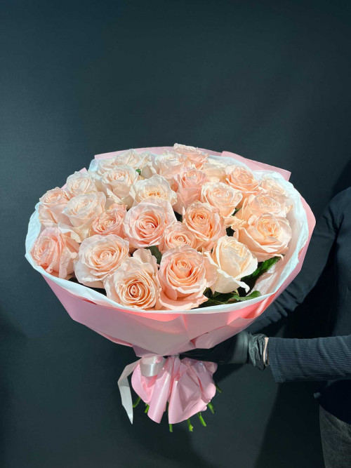 Букет «Роза «Саида» 25 шт» в оформлении